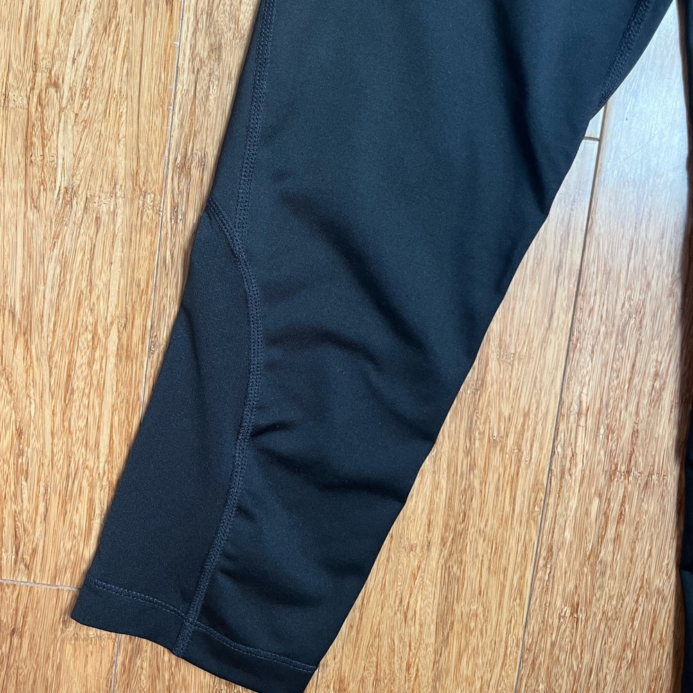 Nike Pro Womens Black Running Athletic Capri Leggings size XS - Picture 4 of 5